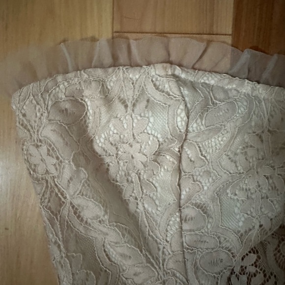 MOMENT LIKE THIS STONE STRAPLESS DRESS size xs - Picture 11 of 12